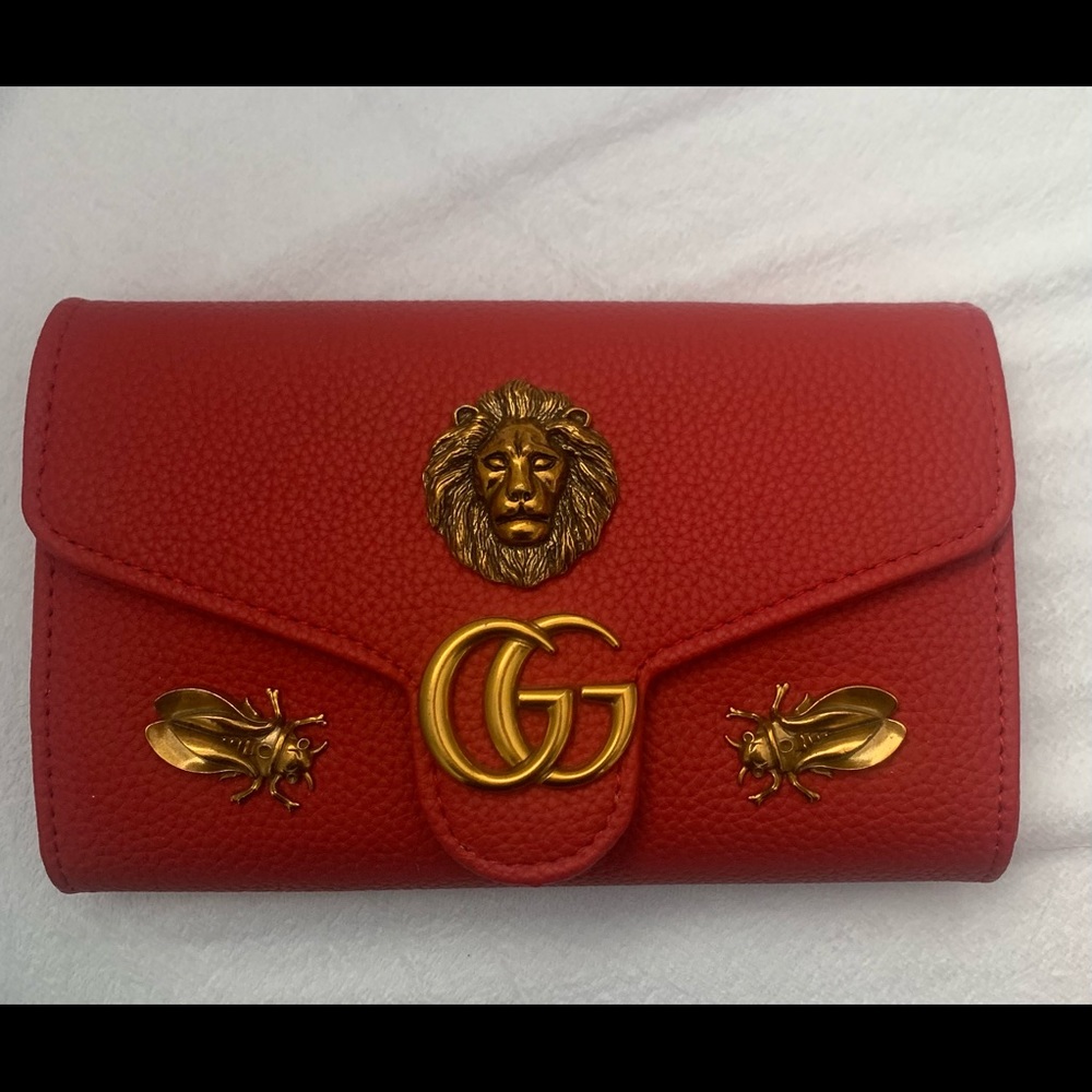 GG purse
